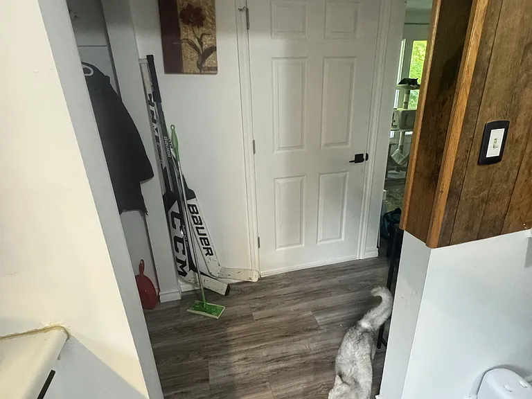 580 Gavin Ct #1 — Photo 3
