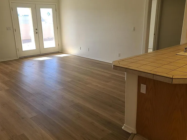 2700 Inca Dr — Photo 5