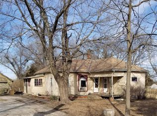 1419 E Wilson St, Ottawa, KS 66067