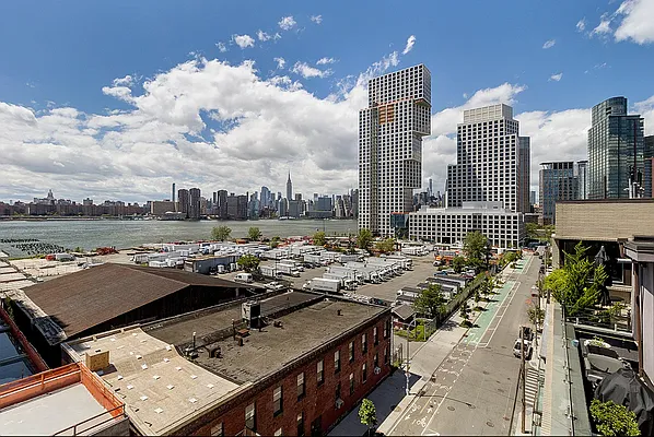 Rented by Tesla Realty Group LLC | media 17