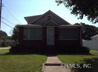 2439 Henderson St, Alton, IL 62002