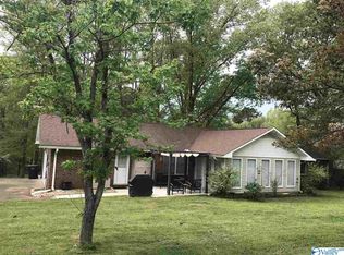 1911 Garner St, Scottsboro, AL 35769