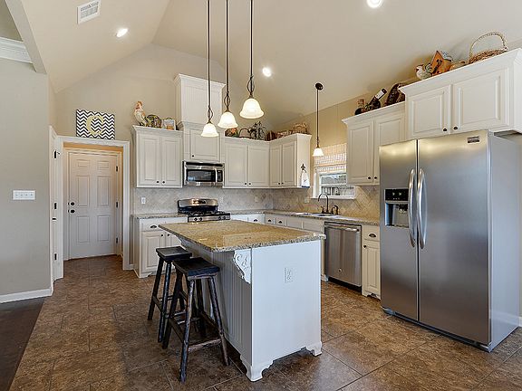 4th image of 10130 Winter Ct