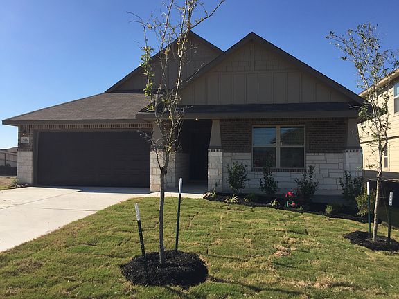 5th image of 2926 Sawmill Ln