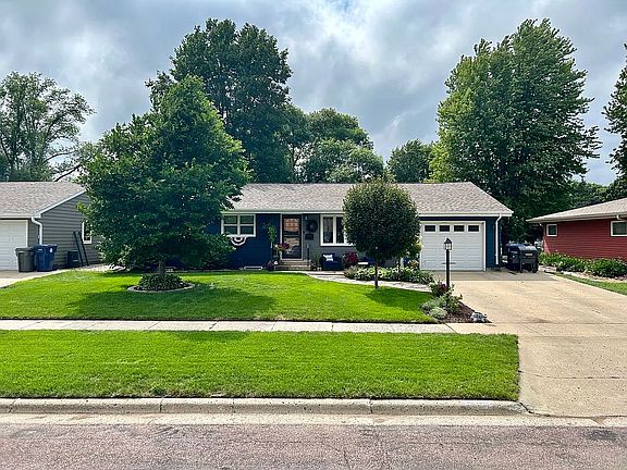 2nd image of 533 Prospect Dr