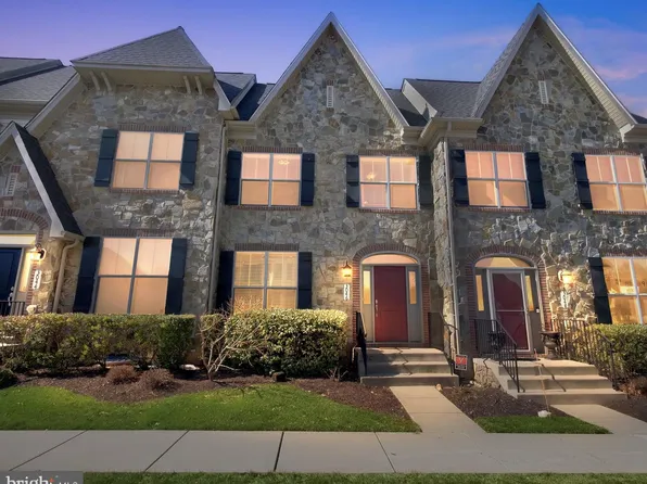 3046 Palatine Dr, Frederick, MD 21701