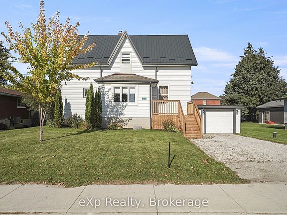 2nd image of 44 Schade St