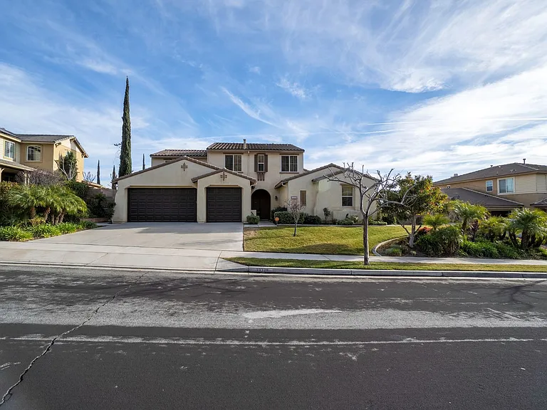 33329 Gold Mountain Rd — Photo 2