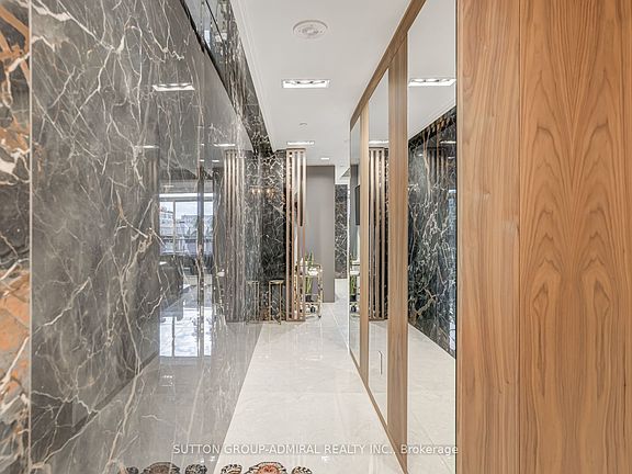 4th image of 88 Cumberland St #505
