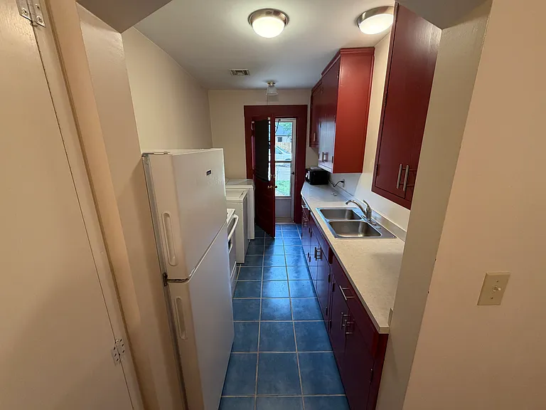 2336 NW 11th St #2336 — Photo 13
