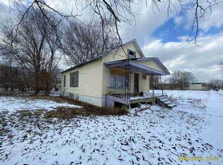 13479 Moenart St, Detroit, MI 48212