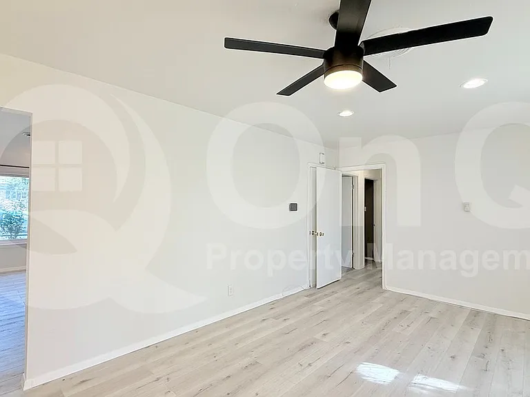6218 Brookside Dr — Photo 5