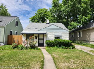 1687 Wordsworth St, Ferndale, MI 48220