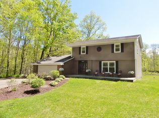 3665 Gale Rd SW, Granville, OH 43023