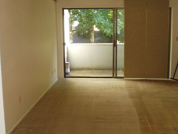 Looking from entry in Kitch.