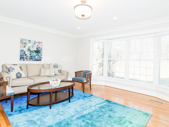 4th image of 1070 Dougal Ct