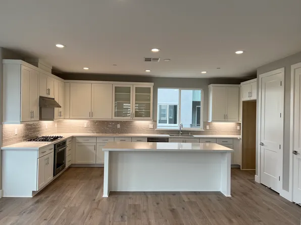 522 Sage Ct, Milpitas, CA 95035