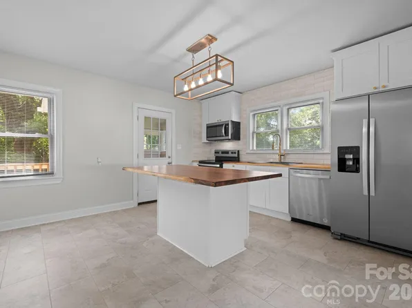 12 Ruth Ave, Newton, NC 28658