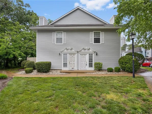 264 Ferdinand Cir, Virginia Beach, VA 23462
