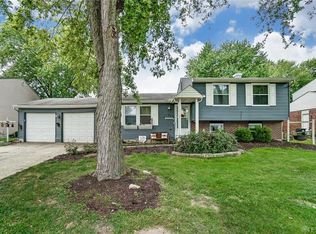 102 Waldwick Farm Cir, Englewood, OH