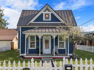 303 W 3rd St, Cle Elum, WA 98922
