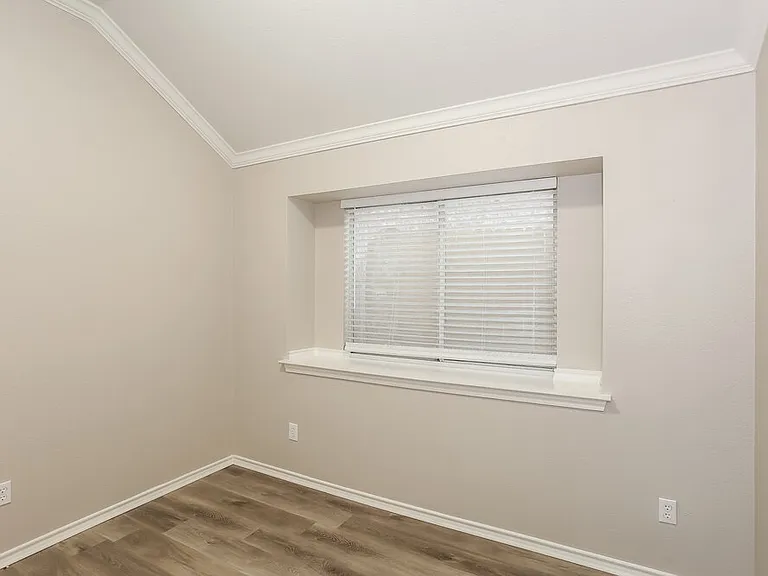 5628 Indian Hill Dr — Photo 13