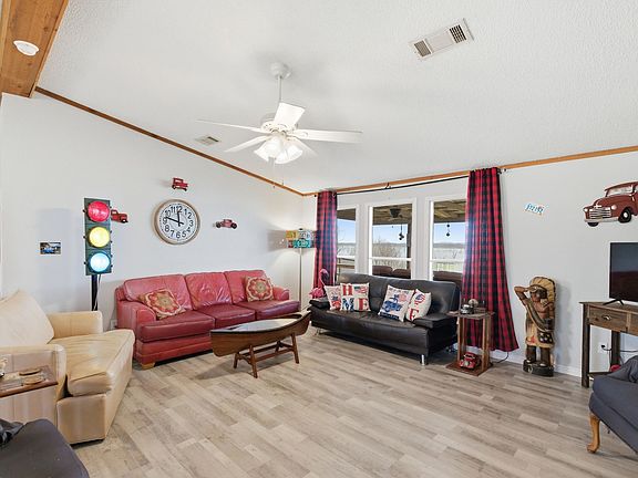 5th image of 1919 Eastside Lake Rd