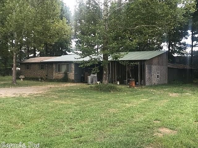 2nd image of 9 Clements Ln