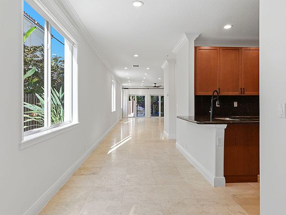 3rd image of 1812 NE 26th Avenue