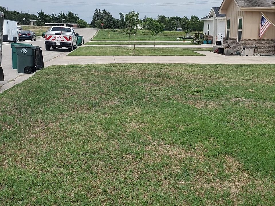 1st image of 112 Shallow Water Ct