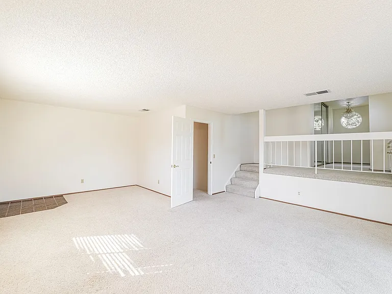 4987 Fern Pl — Photo 9
