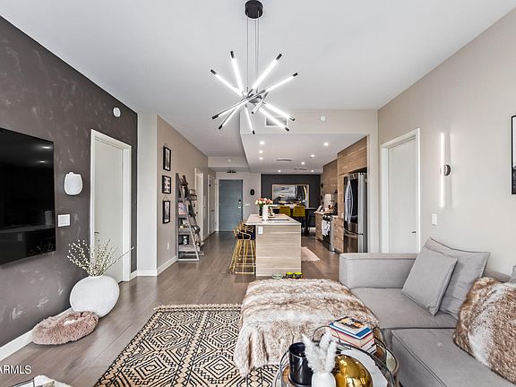 4th image of 2300 E CAMPBELL Avenue #122