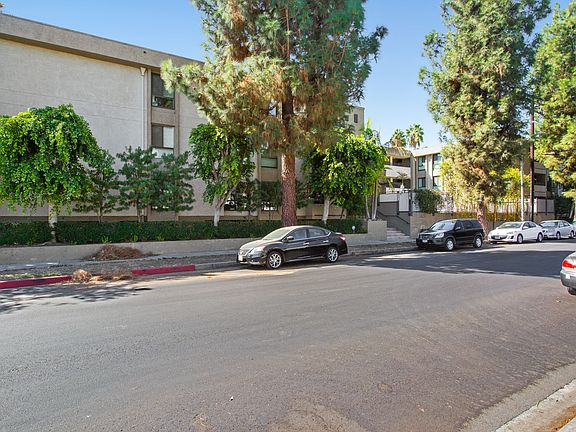 2nd image of 11640 Woodbridge St APT 310