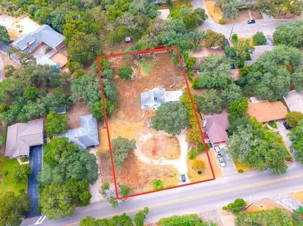 933 Fredericksburg Rd, New Braunfels, TX 78130