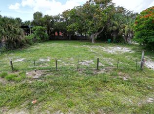 21 W 37th St, Riviera Beach, FL 33404