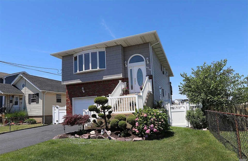 2518 Riverside Dr, Wantagh, NY 11793 Zillow
