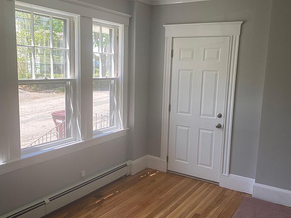 5th image of 21 Arbor Ln