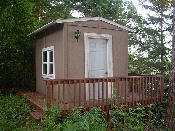 clubhouse