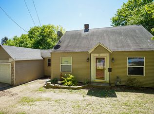 53 Upland St, Worcester, MA 01607