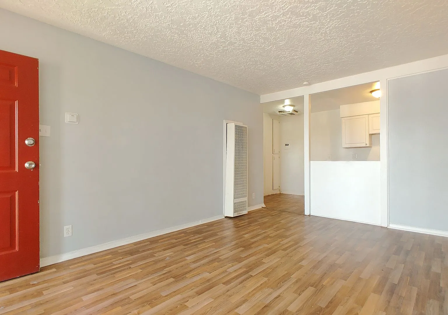 Home @ Uptown — Photo 2