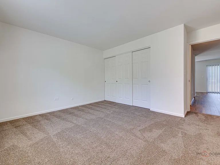 Hawthorne Glen Apartments — Photo 14