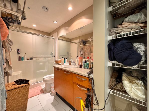 2 bedroom rental in Burnaby — photo 9