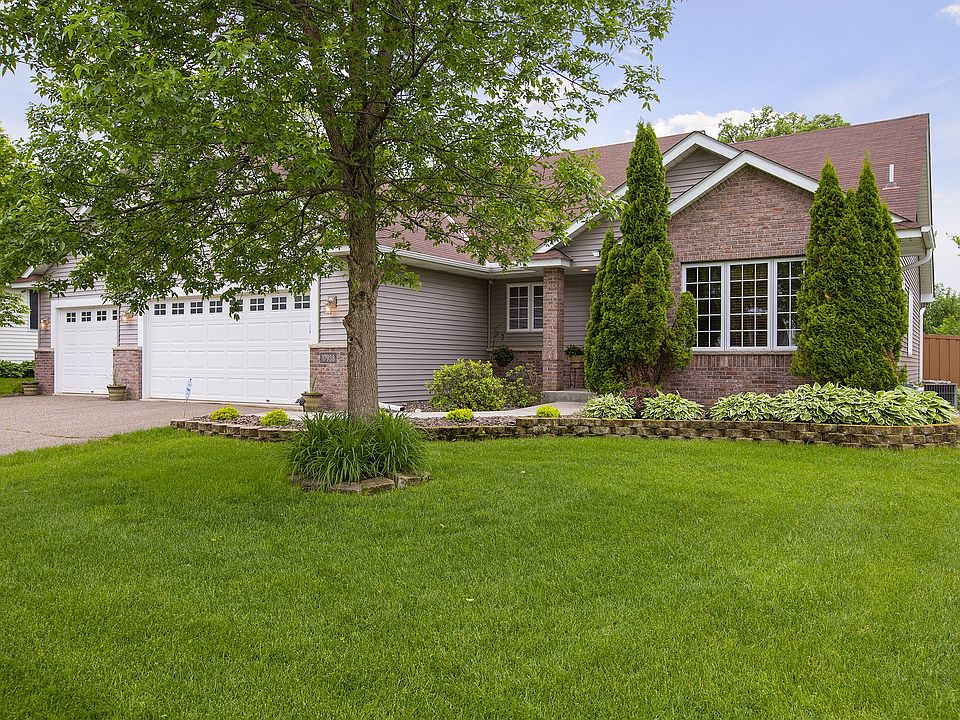Beautiful and move in ready!