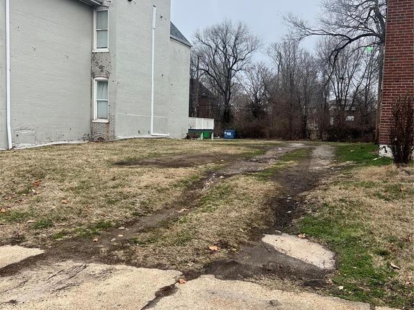 4165 Washington Ave, Saint Louis, MO 63108