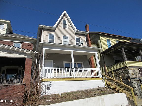 3rd image of 1428 16th Ave