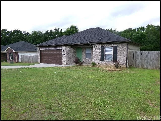 209 Sparrow Rd — Photo 2