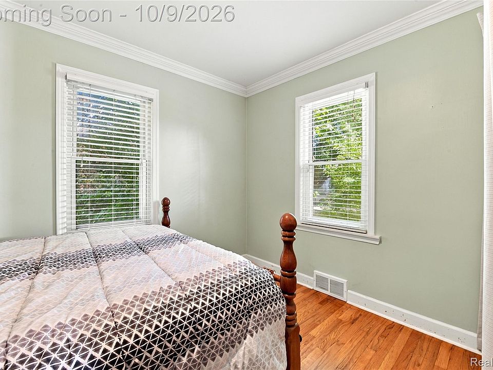 23095 Hill Ave, photo 11
