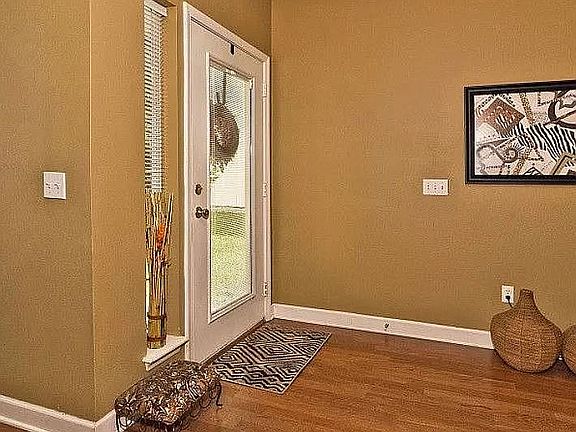 5th image of 311 Southern Branch Ln