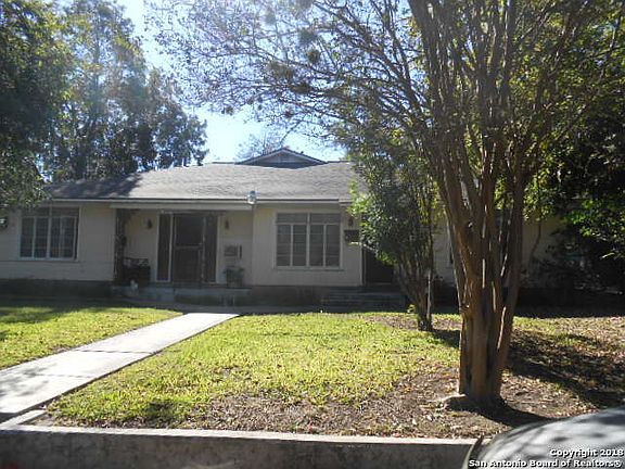 2nd image of 1438 N CENTER