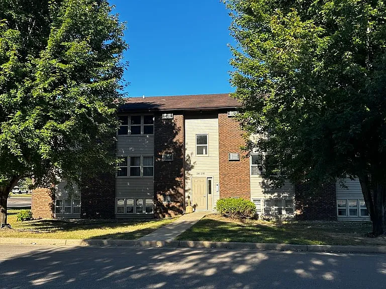 1144-1166 Sunset Ln — Photo 1